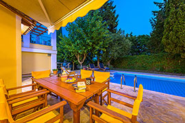 Veranda villa Old Well